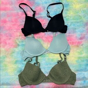 SO Bundle of three bras